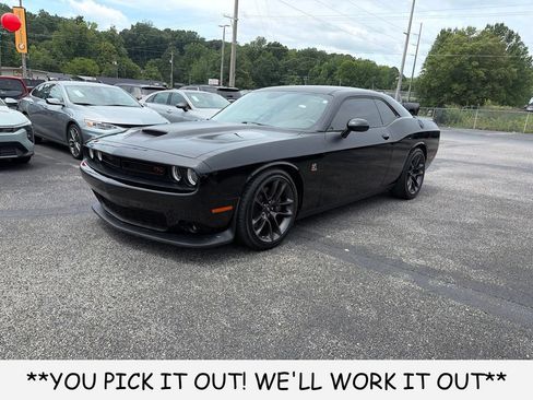 Used 2022 Dodge Challenger R/T Scat Pack RWD image 3