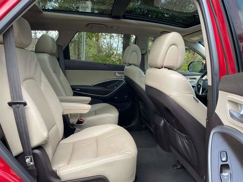 Used 2016 Hyundai Santa Fe Limited w/ Option Group 04 image 37