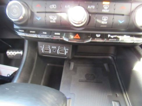 Used 2021 Dodge Durango R/T w/ Tow 'N Go Package image 22