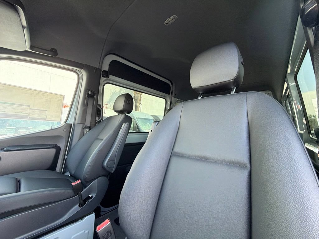 New 2026 Mercedes-Benz Sprinter 2500 image 17