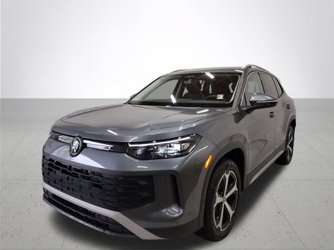 New 2026 Volkswagen Tiguan SE AWD/4WD image 2