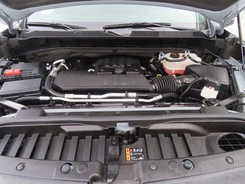 Used 2024 Chevrolet Silverado 1500 LT image 15