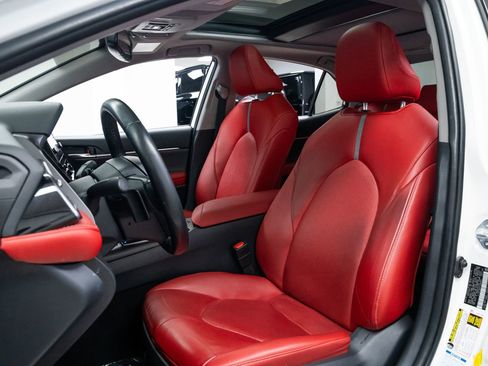 Used 2023 Toyota Camry XSE w/ Cold Weather Package image 19