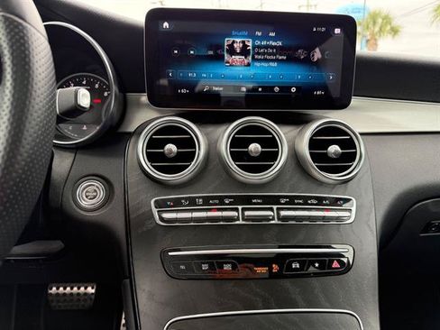 Used 2022 Mercedes-Benz GLC 300 image 14