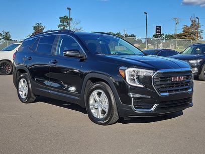 Certified 2022 GMC Terrain SLE w/ Driver Convenience Package