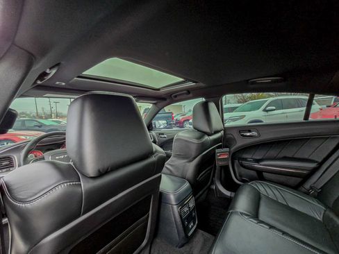 Used 2023 Dodge Charger SRT Hellcat w/ Harman/Kardon Audio Group image 17