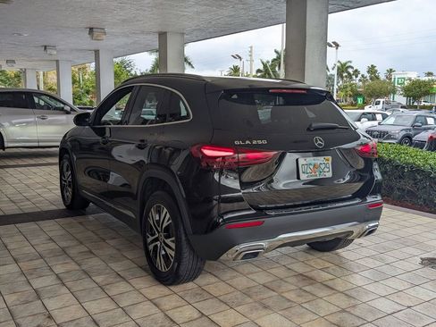 Used 2025 Mercedes-Benz GLA 250 image 7