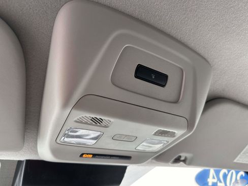 Used 2024 Ford Transit 250 Low Roof w/ Exterior Upgrade Package image 29