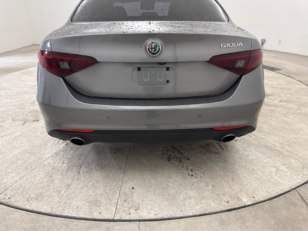 Used 2019 Alfa Romeo Giulia Ti w/ Quick Order Package 22Z Lusso RWD image 25