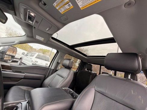 Used 2021 Ford F150 Lariat w/ Max Trailer Tow Package AWD/4WD image 8