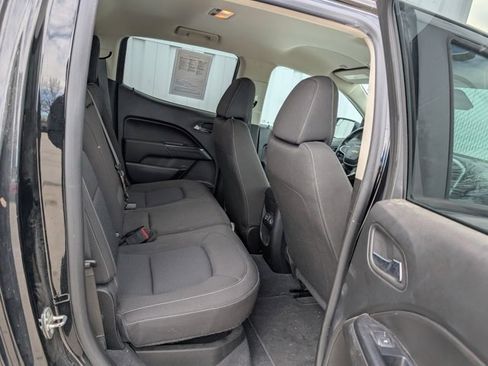 Used 2021 Chevrolet Colorado LT w/ Redline Special Edition image 17