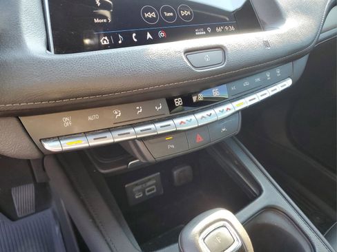 Used 2019 Cadillac XT4 Premium Luxury w/ Driver Awareness Package image 23