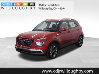 Used 2022 Hyundai Venue SEL w/ Cargo Package FWD 360° Tour
