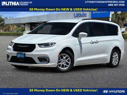 Used 2022 Chrysler Pacifica Touring-L