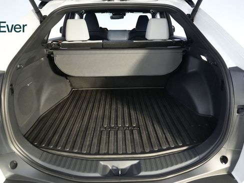 Used 2023 Subaru Solterra AWD image 8