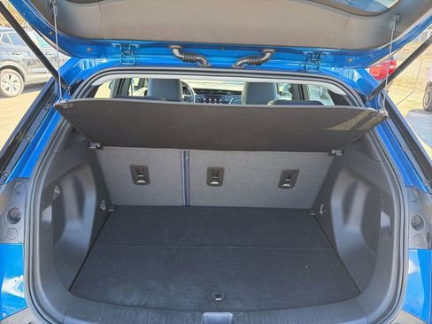 Used 2022 Chevrolet Bolt EUV Premier w/ Sun & Sound Package image 29