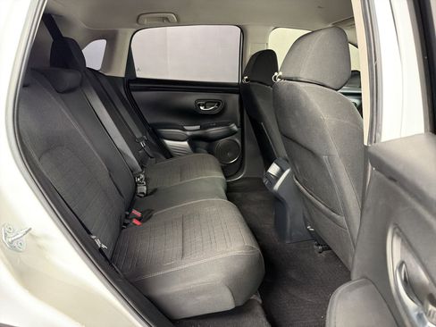 Certified 2024 Honda HR-V LX image 28