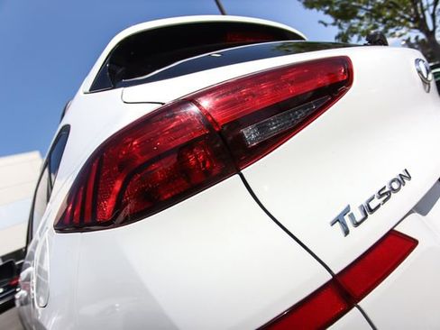 Used 2019 Hyundai Tucson Value w/ Cargo Package AWD/4WD image 8