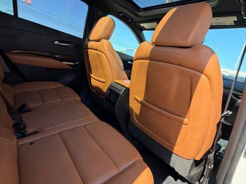 Used 2019 Cadillac XT4 Premium Luxury FWD image 28