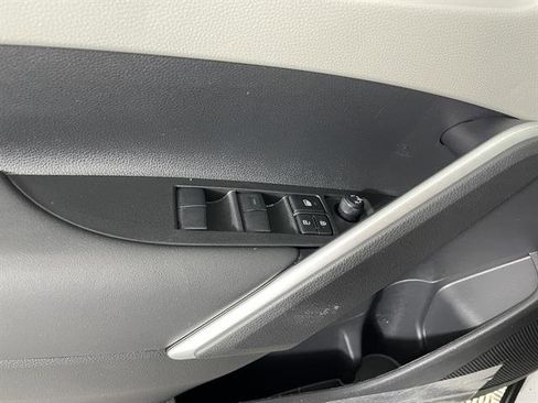 New 2026 Toyota Corolla Cross L image 18