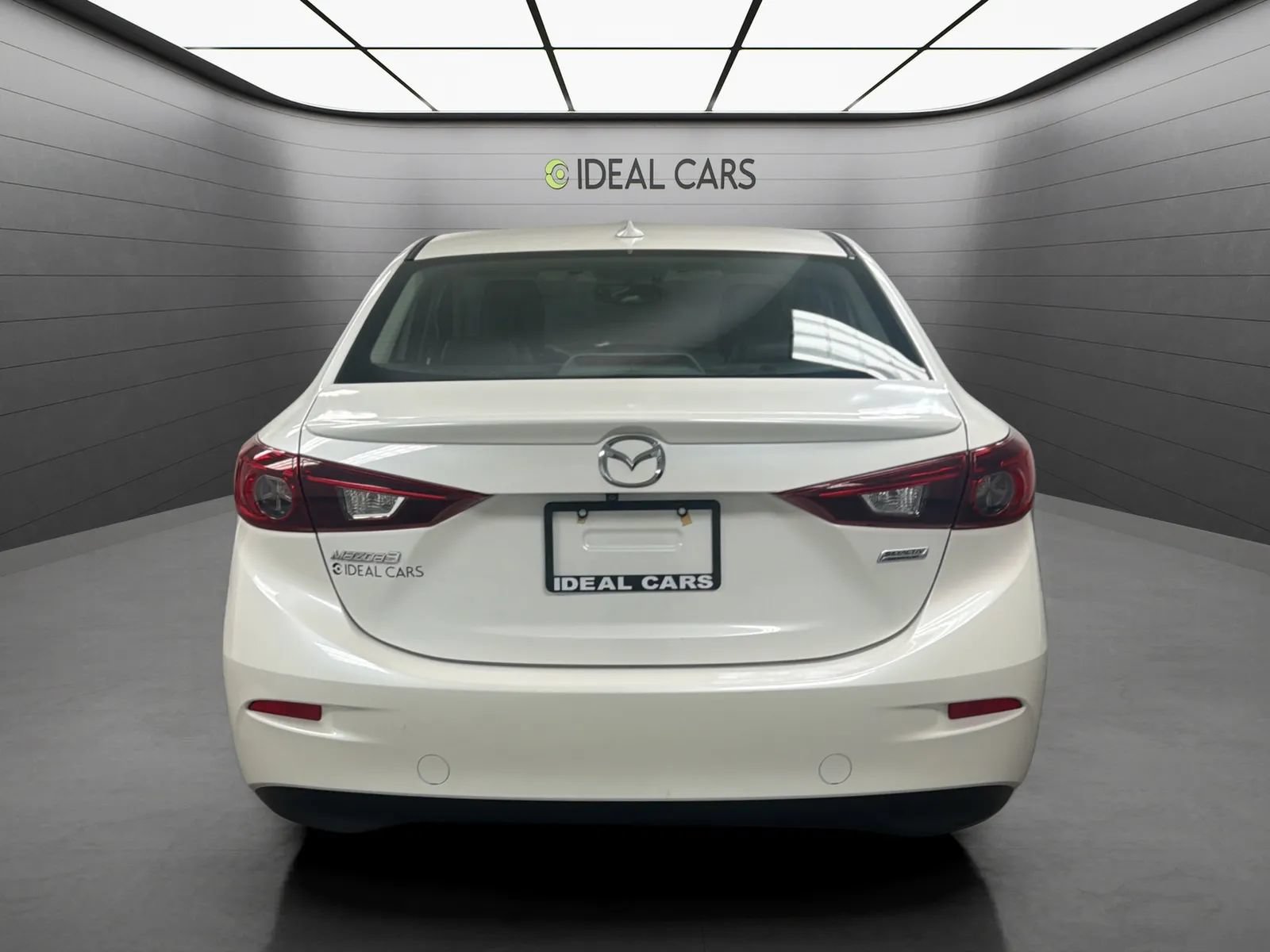 Used 2016 MAZDA MAZDA3 i Grand Touring FWD image 4