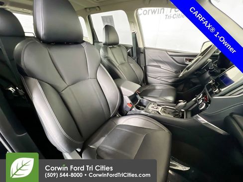 Used 2024 Subaru Forester Touring w/ Convenience Package image 17