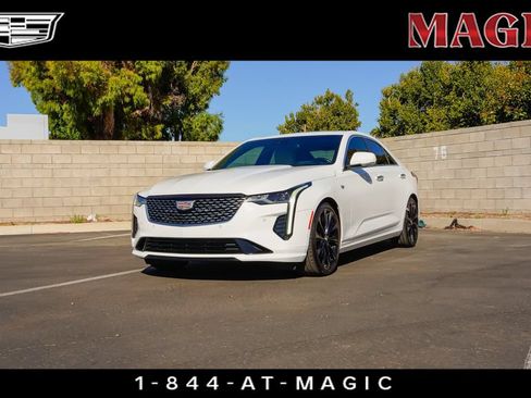 Used 2021 Cadillac CT4 Premium Luxury RWD image 1