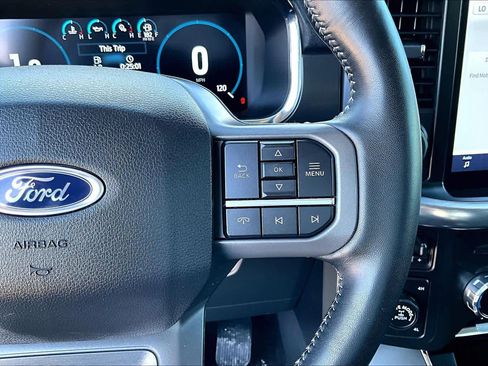 Certified 2022 Ford F150 Lariat image 25