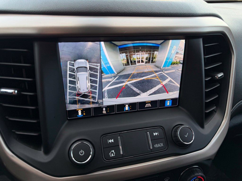 Used 2021 GMC Acadia Denali w/ Denali Technology Package FWD image 28