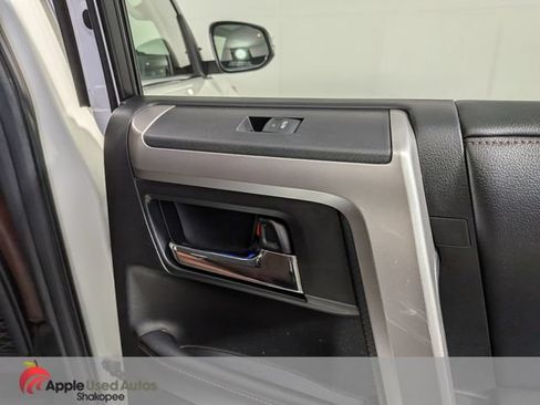 Used 2016 Toyota 4Runner Limited AWD/4WD image 37