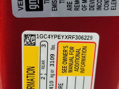 Used 2024 Chevrolet Silverado 2500 LTZ w/ LTZ Convenience Package image 21