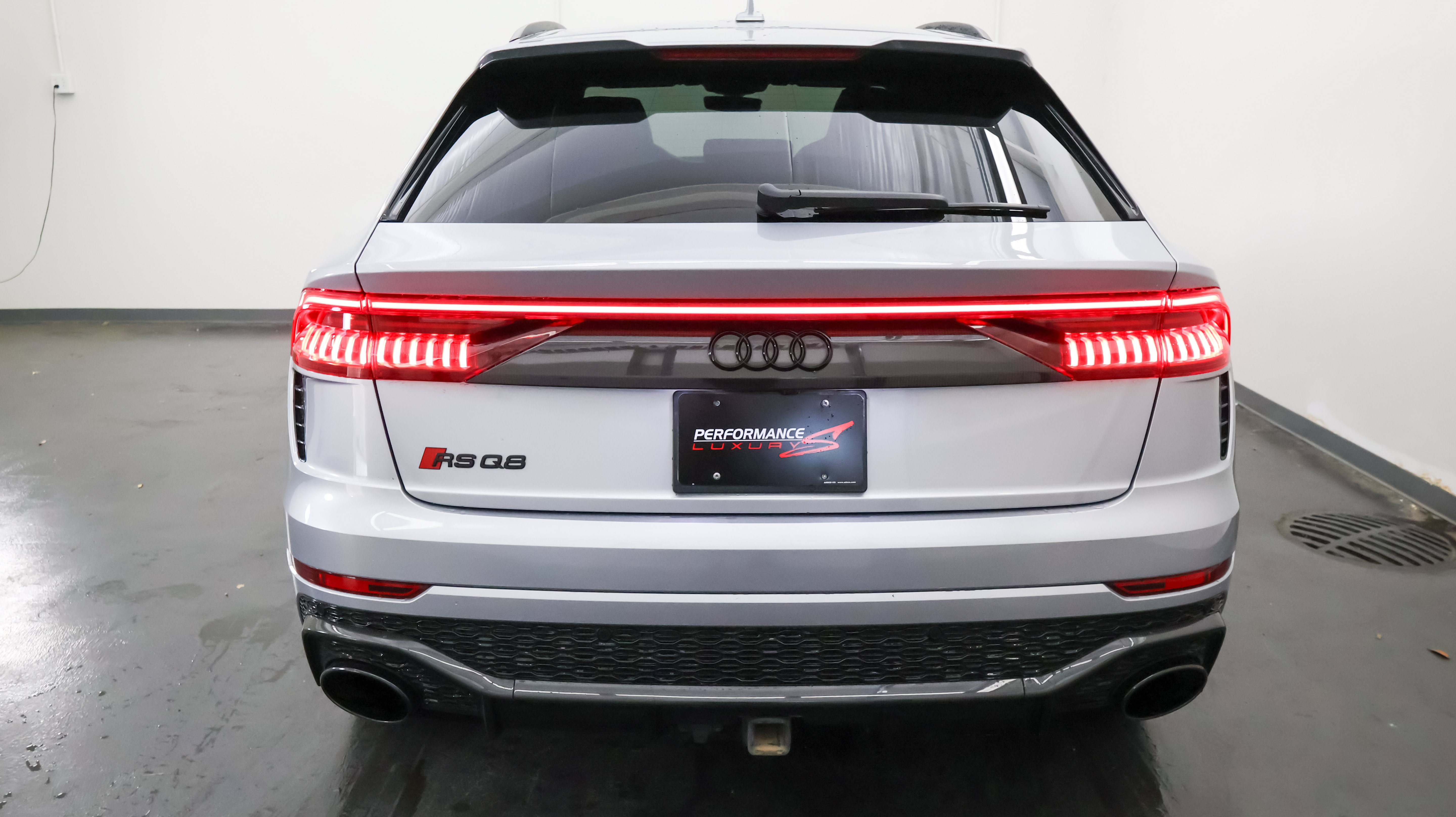 Used 2022 Audi RS Q8 AWD/4WD image 4