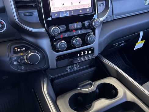 New 2026 RAM 1500 Big Horn w/ Night Edition AWD/4WD image 17