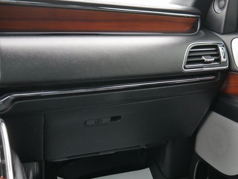 Used 2019 Lincoln Navigator L Reserve image 56