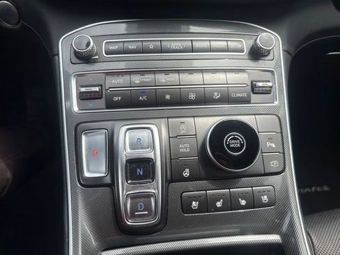 Used 2022 Hyundai Santa Fe Limited w/ Cargo Package FWD image 30