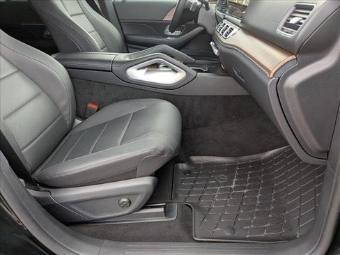 Used 2025 Mercedes-Benz GLE 350 4MATIC image 21