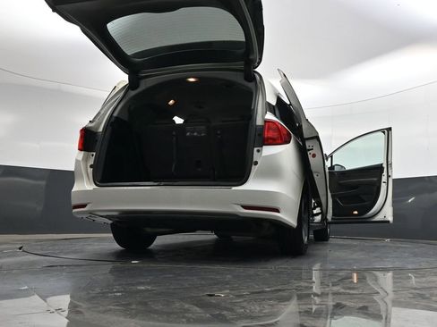 Used 2019 Honda Odyssey EX-L image 44