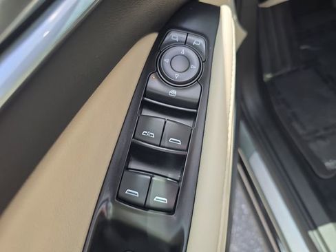 Certified 2023 Buick Enclave Essence FWD image 16