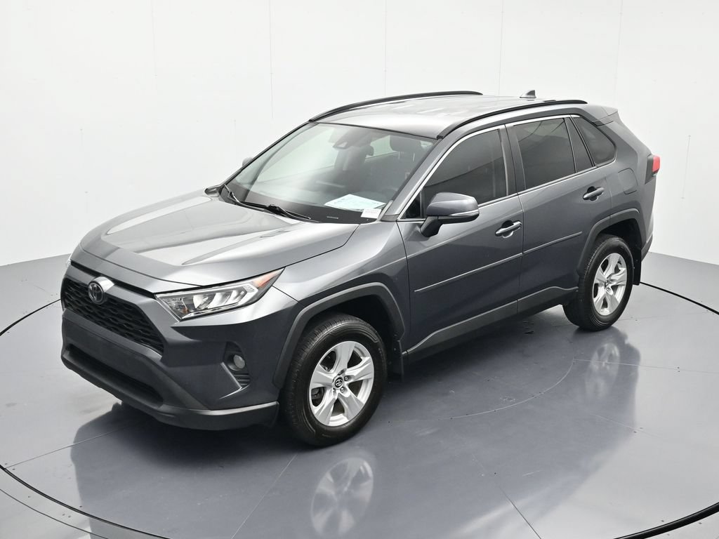 Used 2020 Toyota RAV4 XLE FWD image 27
