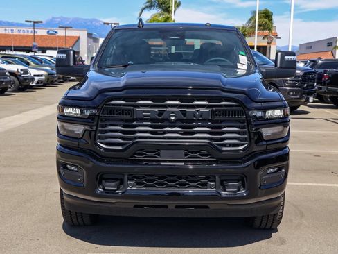 New 2026 RAM 2500 Big Horn AWD/4WD image 9