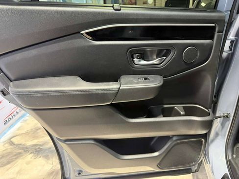 Used 2024 Honda Pilot Touring image 44