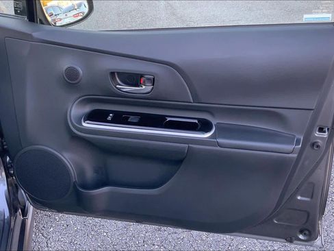 Used 2018 Toyota Prius C Four image 22