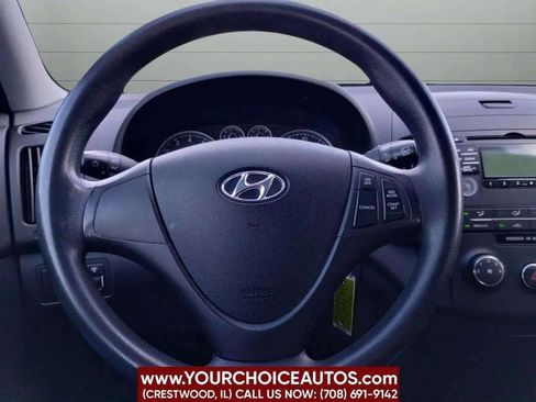 Used 2012 Hyundai Elantra GLS FWD image 13