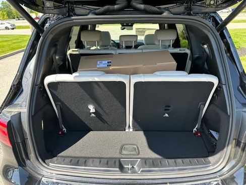 New 2026 Mercedes-Benz GLB 250 4MATIC image 41