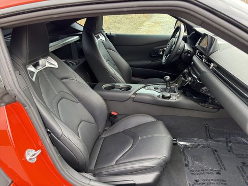 Used 2024 Toyota Supra Premium image 13