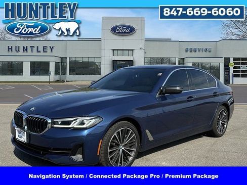 Used 2022 BMW 540i xDrive image 1