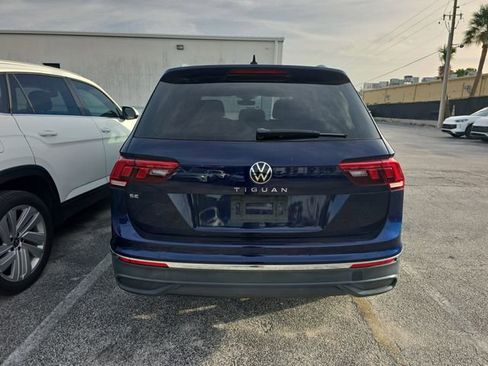 Used 2023 Volkswagen Tiguan SE FWD image 4