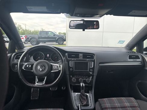 Used 2016 Volkswagen GTI S FWD image 7