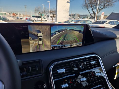 New 2026 Nissan Armada Platinum Reserve image 25