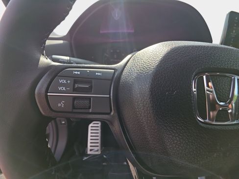 Used 2024 Honda Accord Sport image 17